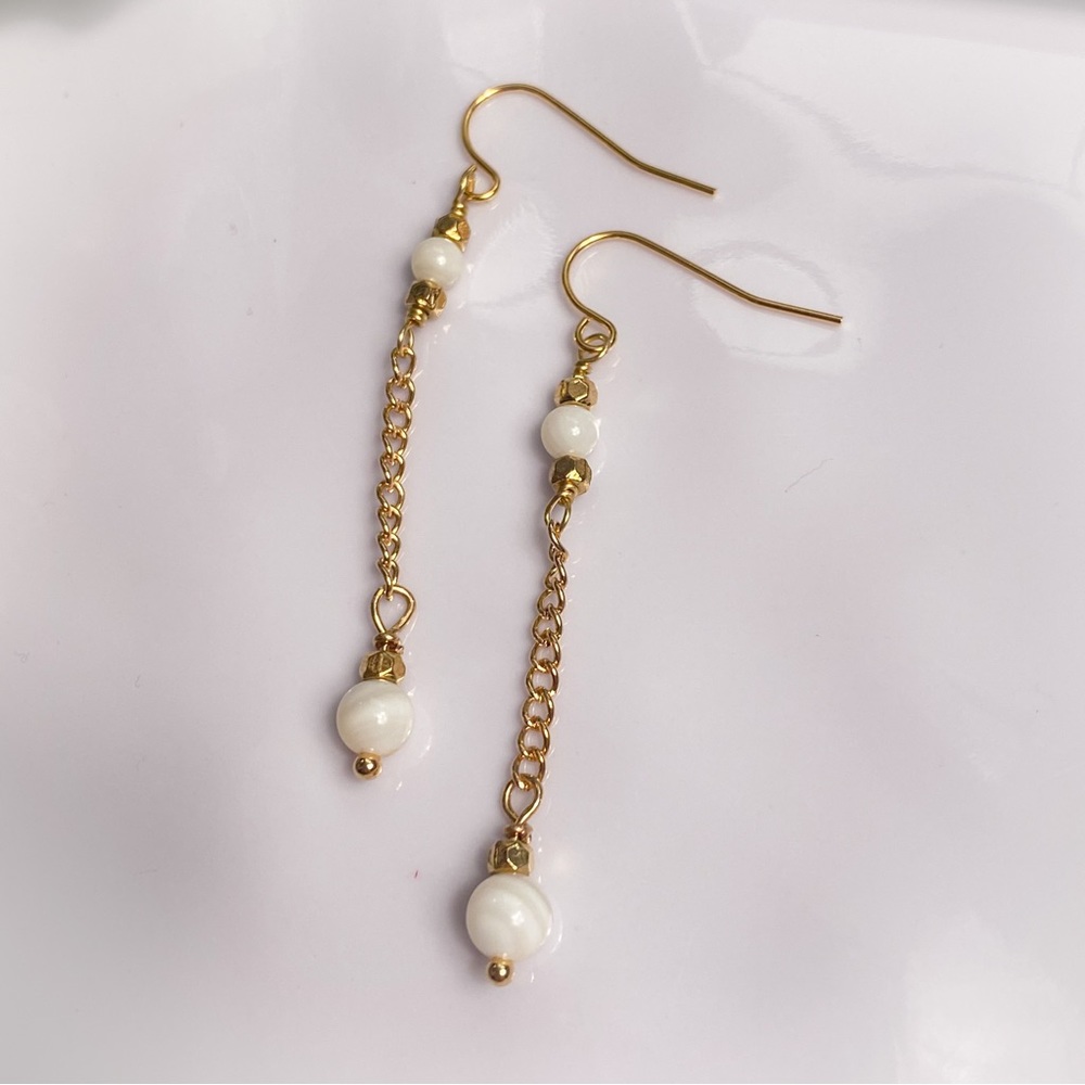 26. White Shell Dangle Earrings